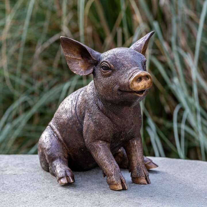 Bronze "Sitzendes Schweinchen"