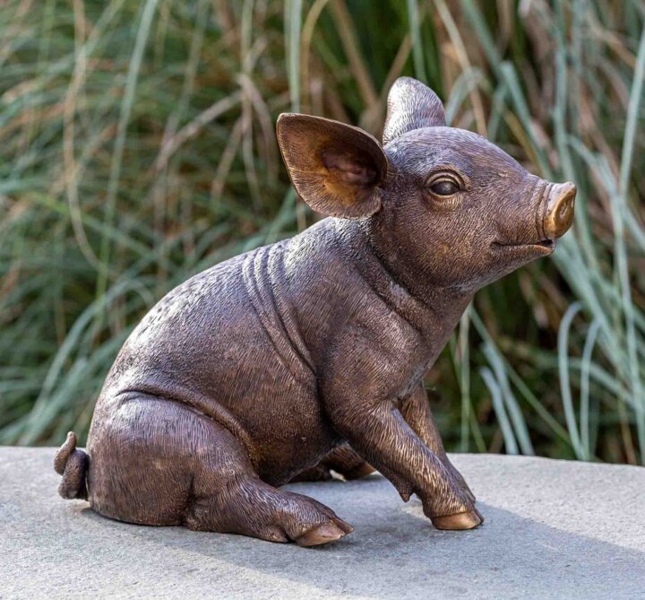 Bronze "Sitzendes Schweinchen" – Bild 3
