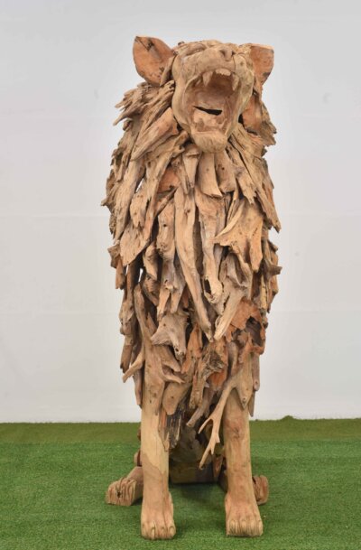 Teak Holz Figuren