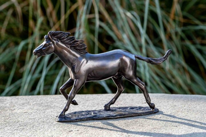 Bronze Skulptur "Gallopierendes Pferd" – Bild 2