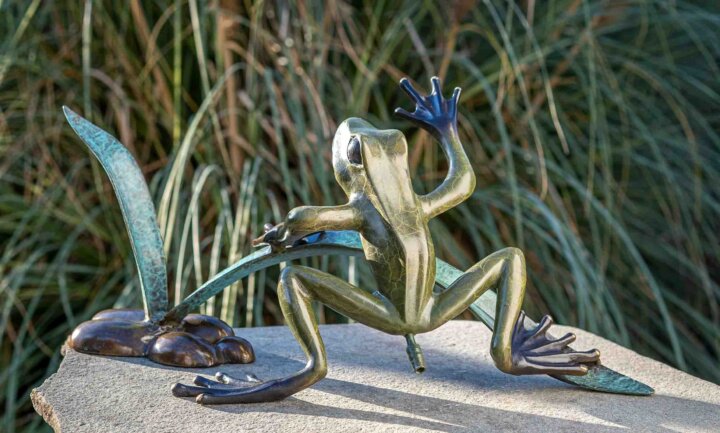 Bronze Figur "Frosch mit Blatt Fontäne" – Bild 4
