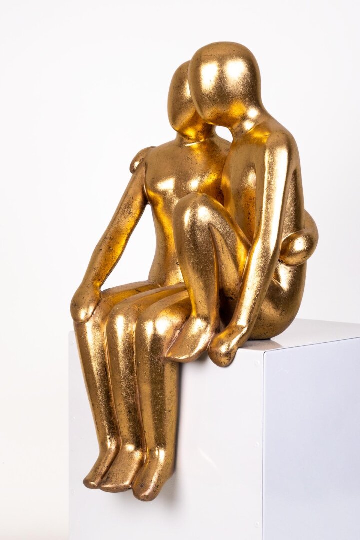 Sitzendes Paar Goldfarben – Bild 6
