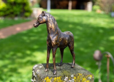 Bronze Skulptur Pferd stehend